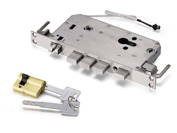 卫滨24小时上门开锁公司